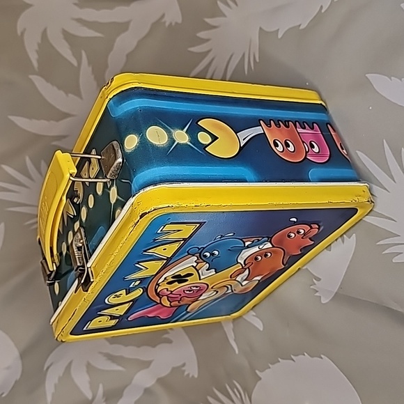 Vintage Aladdin 1980 PAC-MAN Video Game Metal Lunchbox - Picture 2 of 11